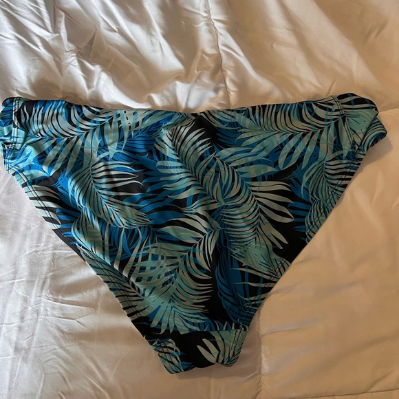 Palm leaves bikini bottoms - Picture 3 of 5